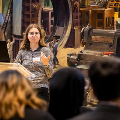 Mona Sarter giving a presentation