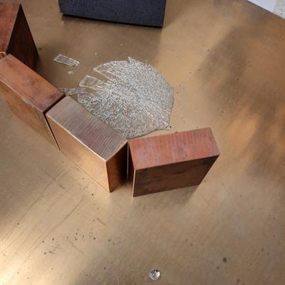 An image of a Shattered glass sample after splat quenching.