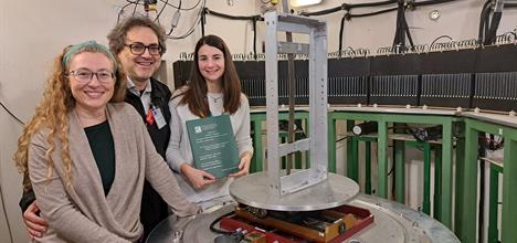 Giulia Marcucci presented with IFN prize