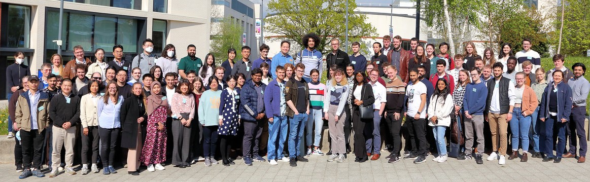 All attendees at the ISIS student meeting in 2021