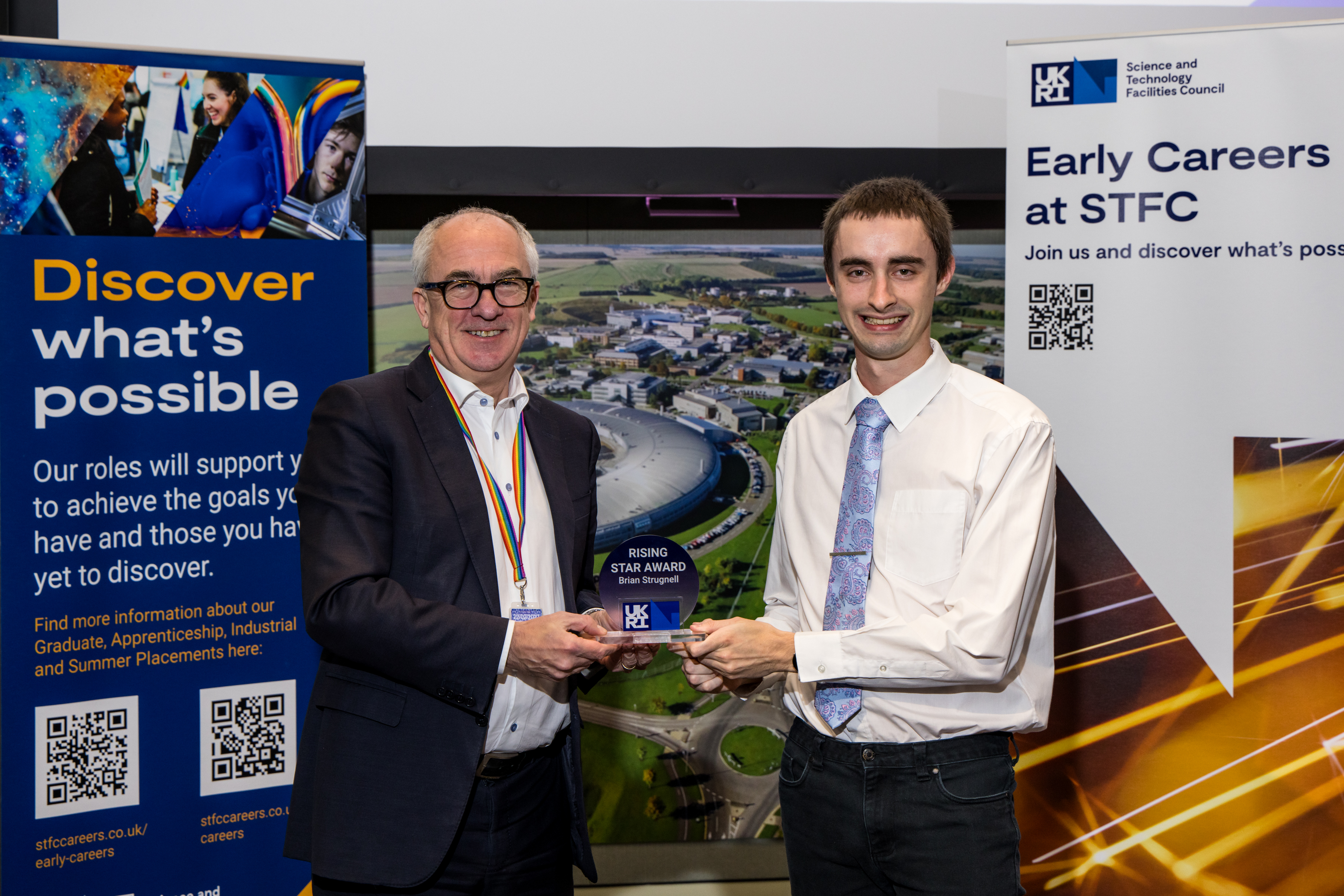 24EC9065 2022 Graduate Awards evening.jpg