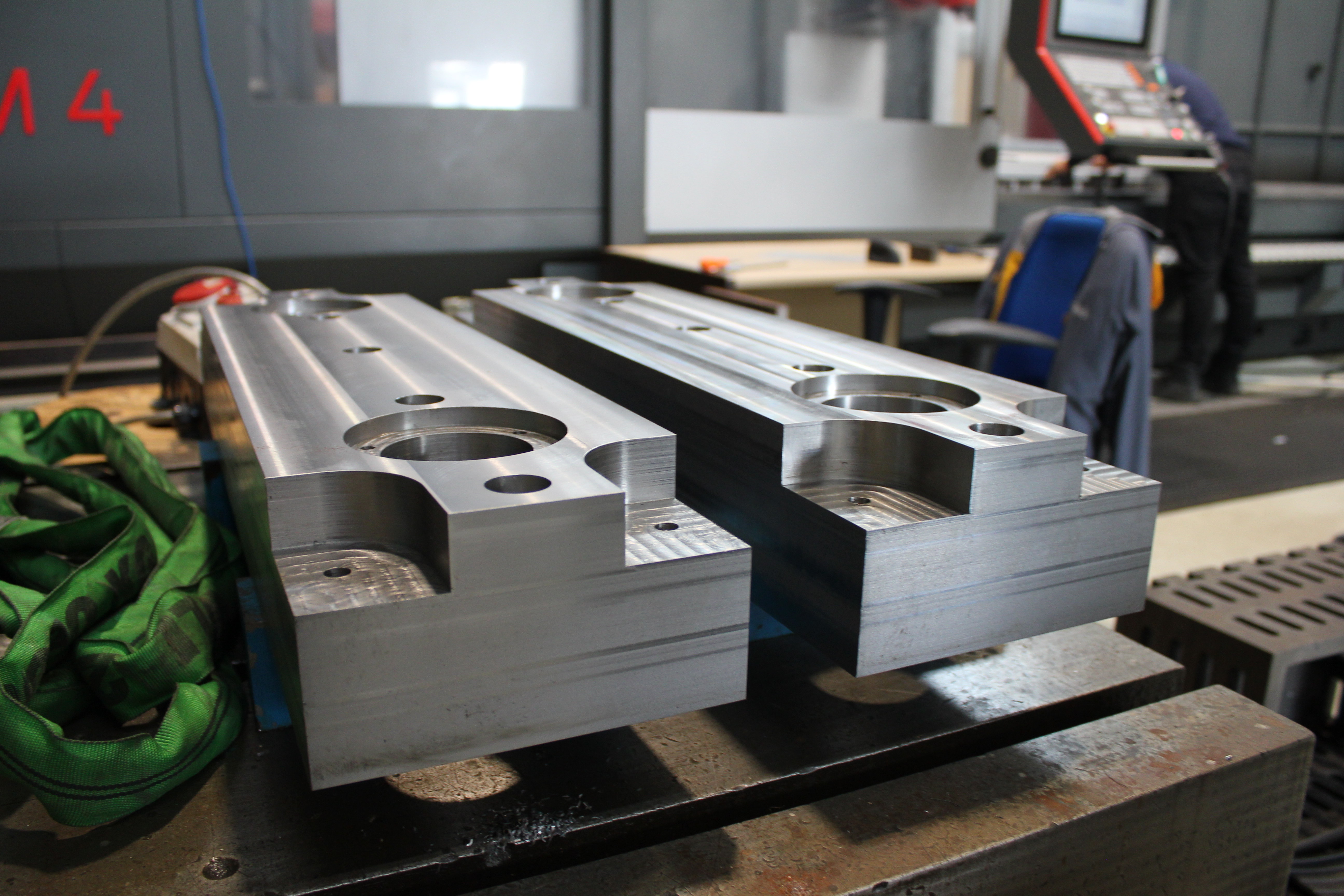 some of the new components for the ChipIr beamline